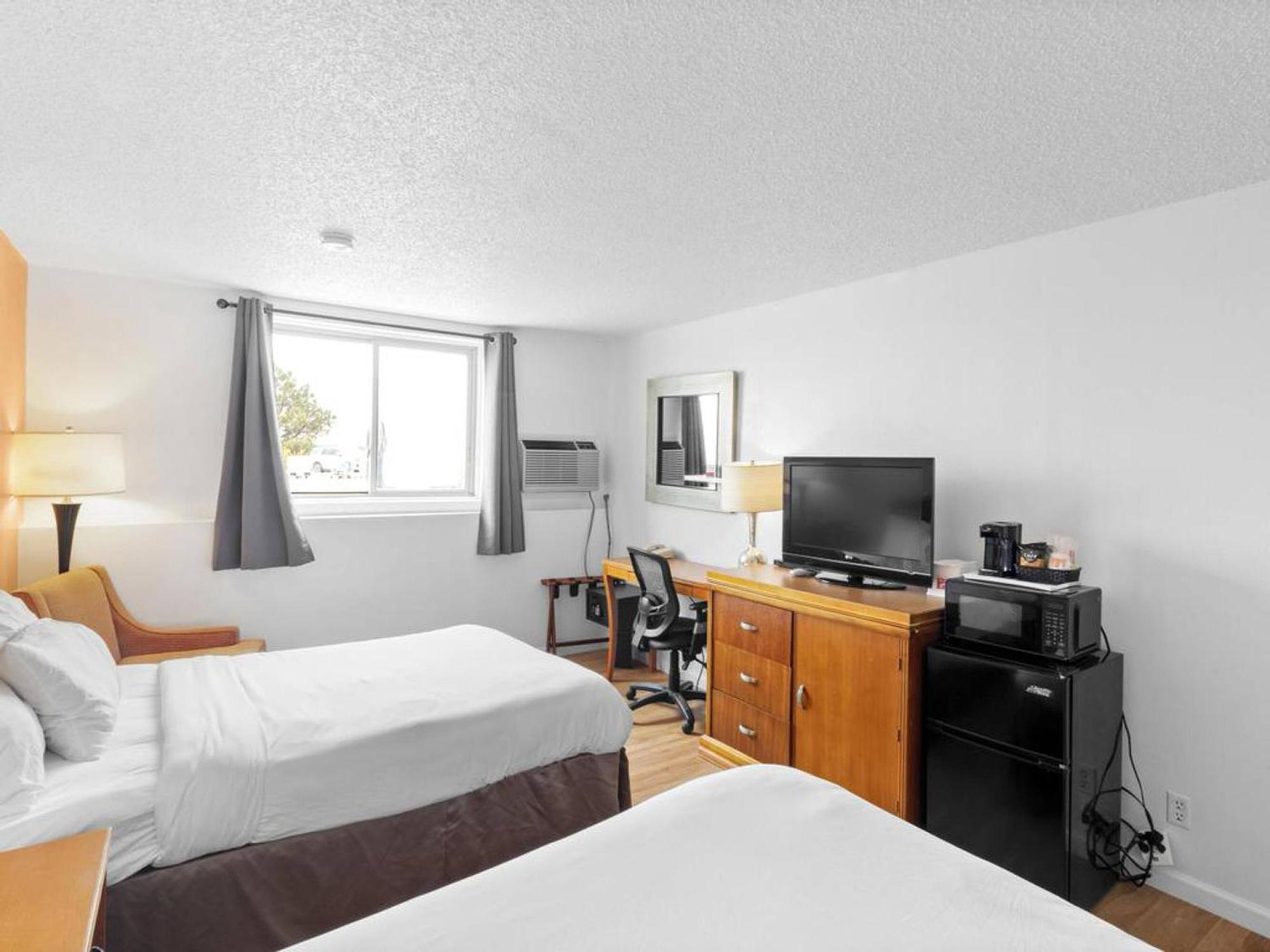 Value Stay Lodge Alliance Exteriér fotografie